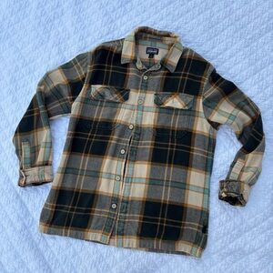 Patagonia Fjord Organic Cotton small green and brown button up flannel